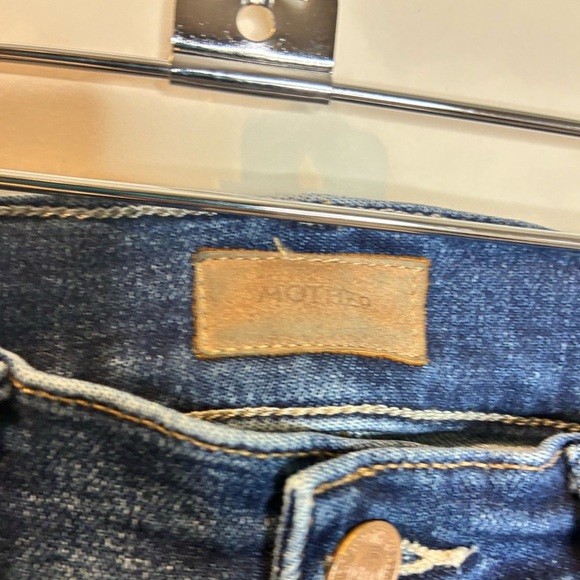 Mother | The Double Insider Sneak - Picture 5 of 8